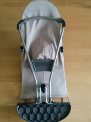 Hamaca Bebé BabyBjörn y funda  para transportarla