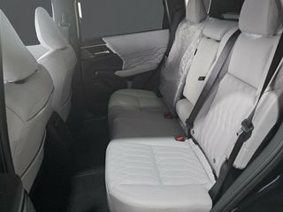 Mitsubishi Outlander PHEV Kaiteki+ 4WD