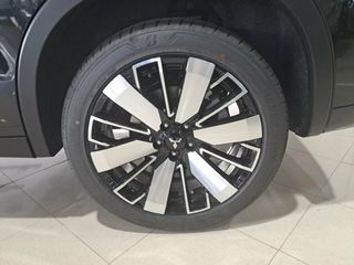 Mitsubishi Outlander PHEV Kaiteki+ 4WD