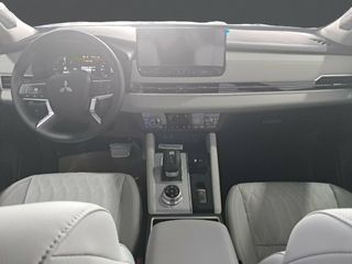 Mitsubishi Outlander PHEV Kaiteki+ 4WD