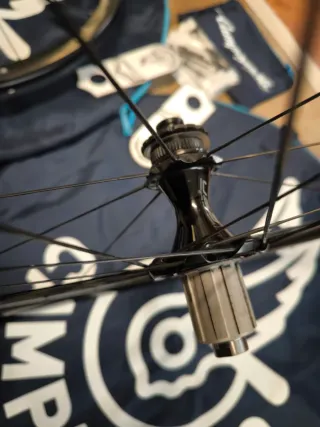 Ruedas Carretera Carbono Campagnolo