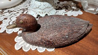 Figura de Pato Decorativa