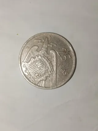 Moneda Franco 25 pesetas 1957 estrella** 70*