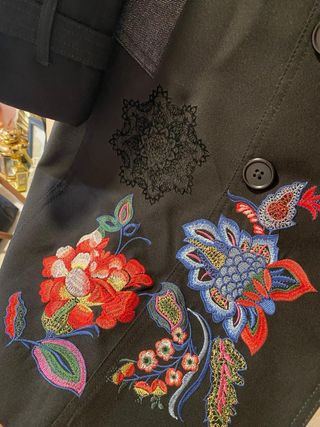Trench Desigual Negro Bordado Flores
