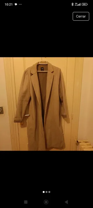 Abrigo largo beige Zara