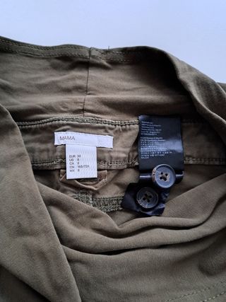 Pantaloncini premaman verde militare taglia 38 e leggings neri elastici T 36