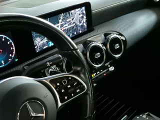 Mercedes-Benz CLA CLA 180