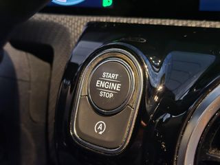 Mercedes-Benz CLA CLA 180