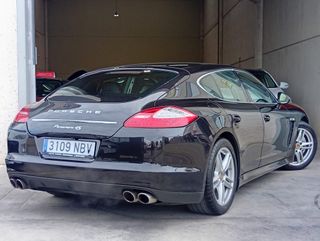 Porsche Panamera 4S 4.8 400CV 2012