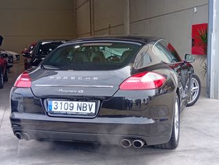 Porsche Panamera 4S 4.8 400CV 2012