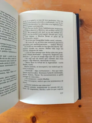 Marina (Spanish Edition)