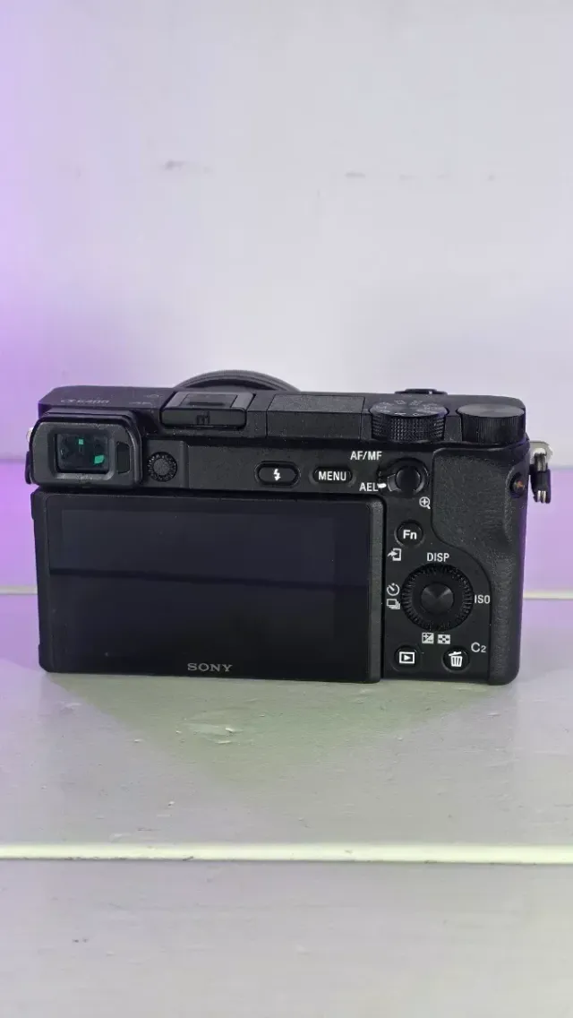 Sony a6400