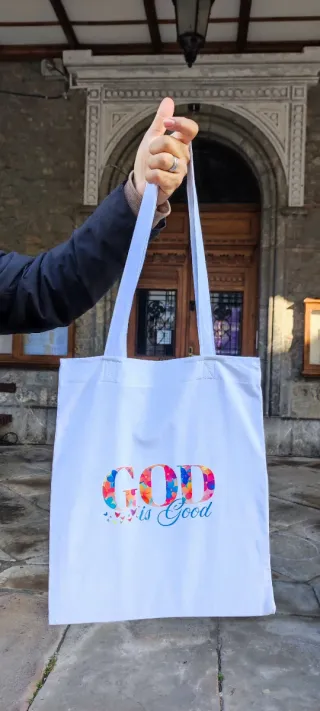 Bolso de tela God is Good