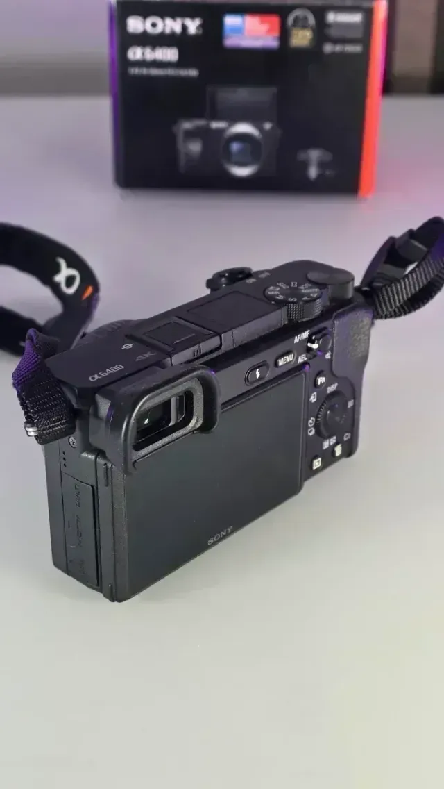 COMO NUEVA | Sony a6400