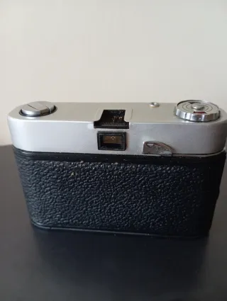 Cámara Werlisa color plata y negra