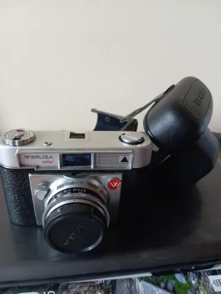 Cámara Werlisa color plata y negra