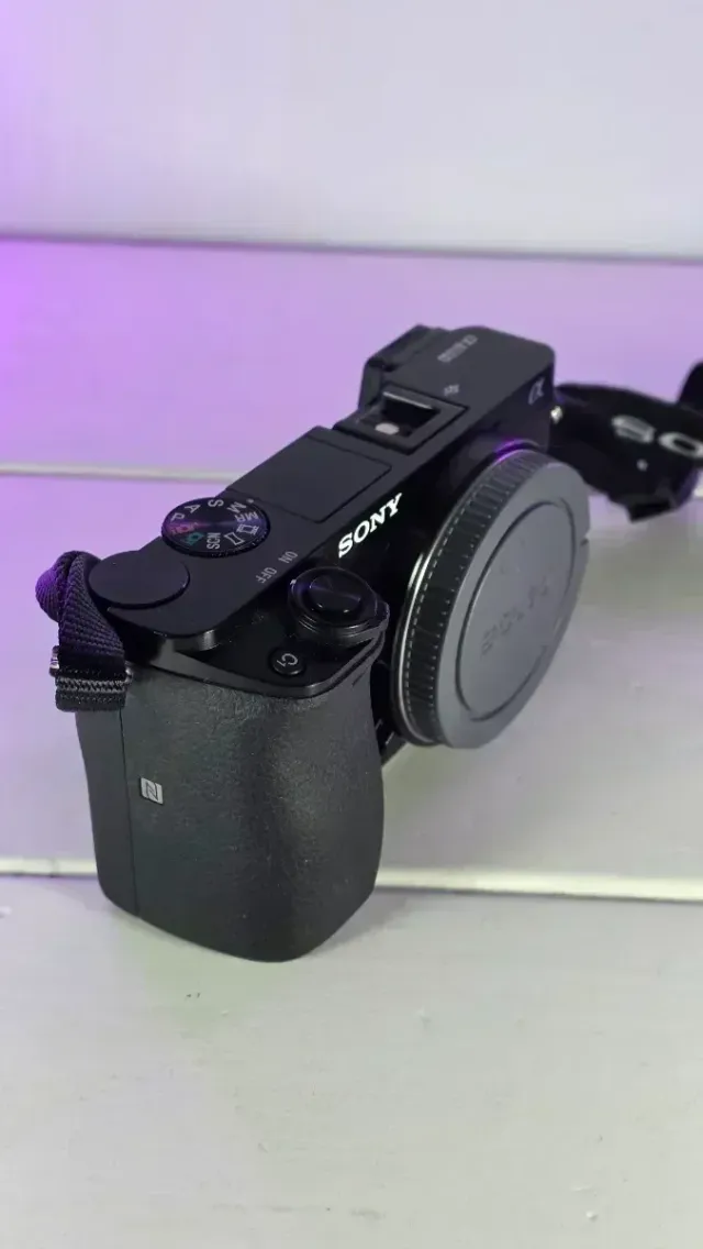 Sony a6000