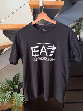 Camiseta EA7 Emporio Armani Negra Talla M
