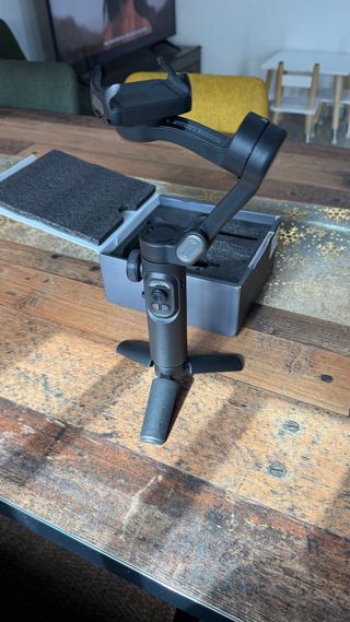 Estabilizador Gimbal Inteligente AOCHUAN