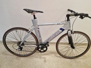 Bicicleta Trek Equinox 26