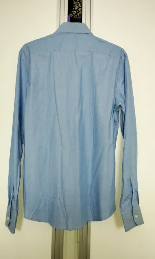 Camisa azul manga larga