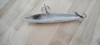 Caña de Spinning SEIKA R18 con carrete y señuelos