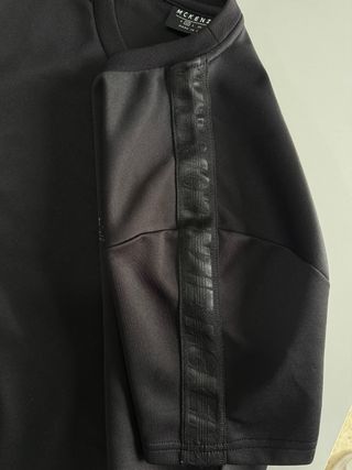 Camiseta McKenzie Negra Hombre