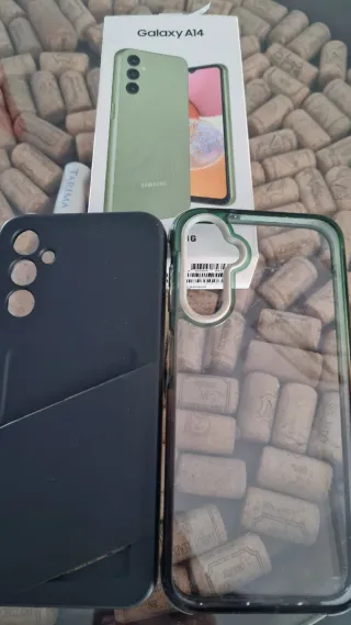 Funda Samsung GalaxyA14 Transparente y funda negra