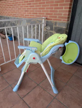 Trona reclinable para comer y dormir