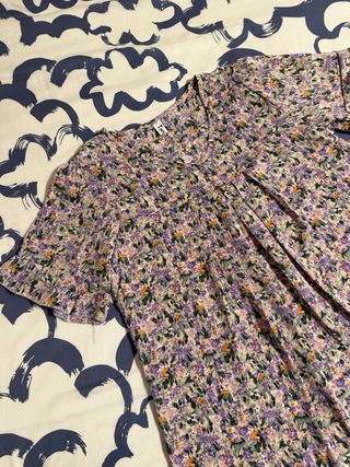 Blusa floral vaporosa talla L