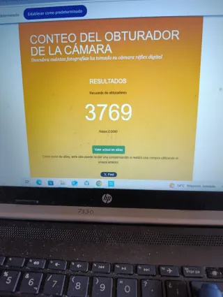 Cargador Nikon MH-23 y 3 baterías