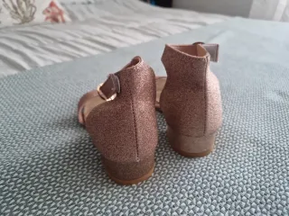 Zapatos de tacon niña talla 27