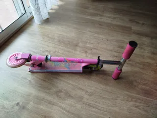 Patinete infantil rosa