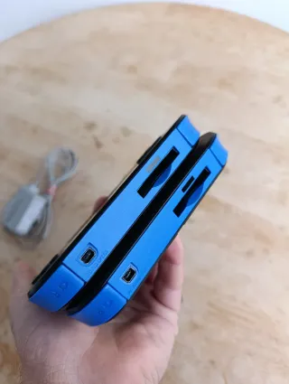 2x Nintendo 2ds cargador Para piezas o restaurar