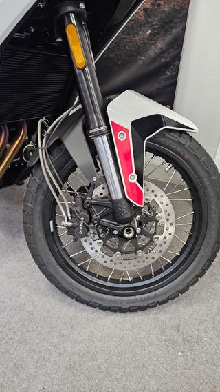 Morini X-Cape 700