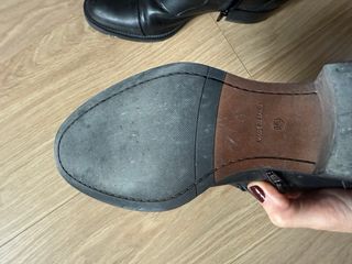 Botines ALPE negros hebillas