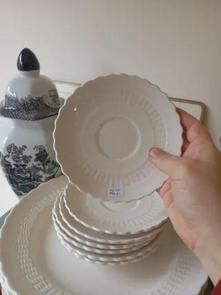 Prezioso set di stoviglie Cartuja in porcellana bianca