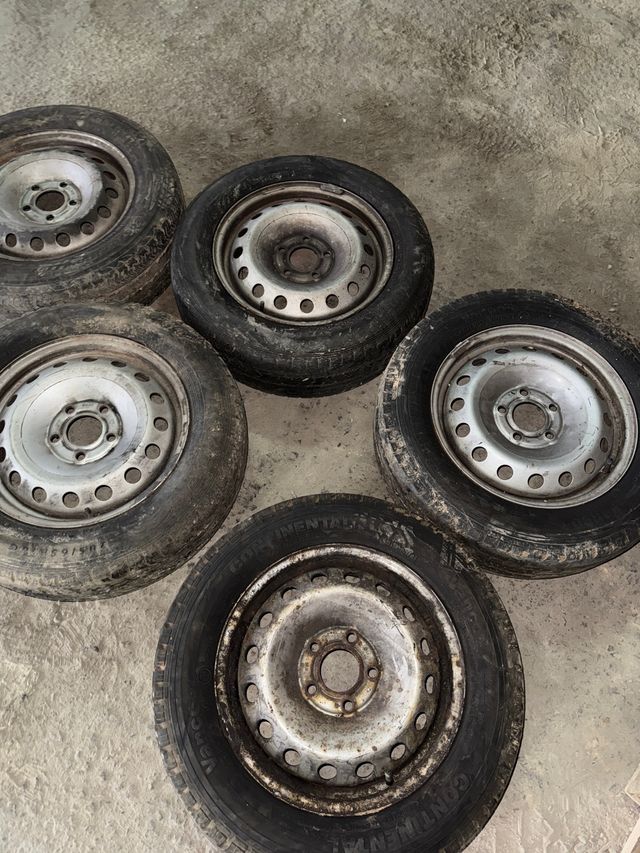 Llantas Renault 205/65R16C 107/105T