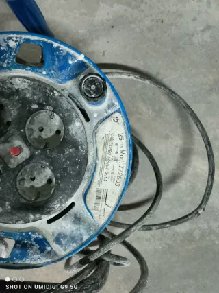 Enrollacables 4 tomas