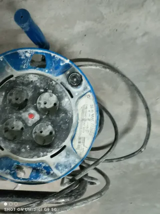 Enrollacables 4 tomas