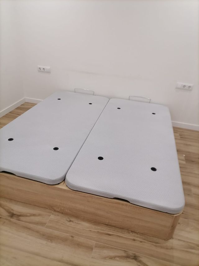 Canapé com colchão para separação de viscoelástica ou líquidos