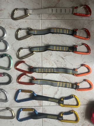 Pack Equipamiento Escalada Mosquetones y Cintas