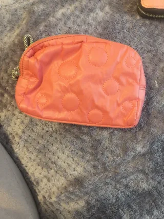 Neceser Parfois Rojo/naranja (color coral)