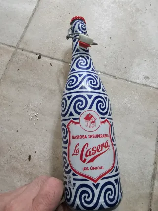 Botella antigua La Casera