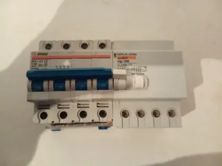 Merlin Gerin Multi 9 Vigi C60