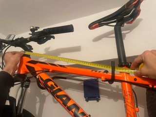 Bicicleta da montagna Giant arancione