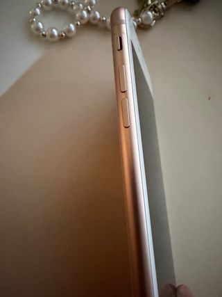 iPhone 8 Plus Dorado