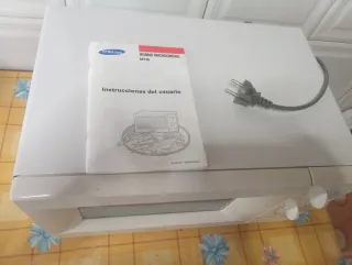 Microondas Samsung 800W M736.Nuevo.