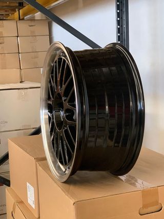 LIQUIDACION 4 LLANTAS 8x18 5X100 GODO LM ET40