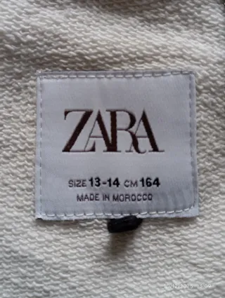 Sudadera Zara Smiley World. T. 13-14 años.